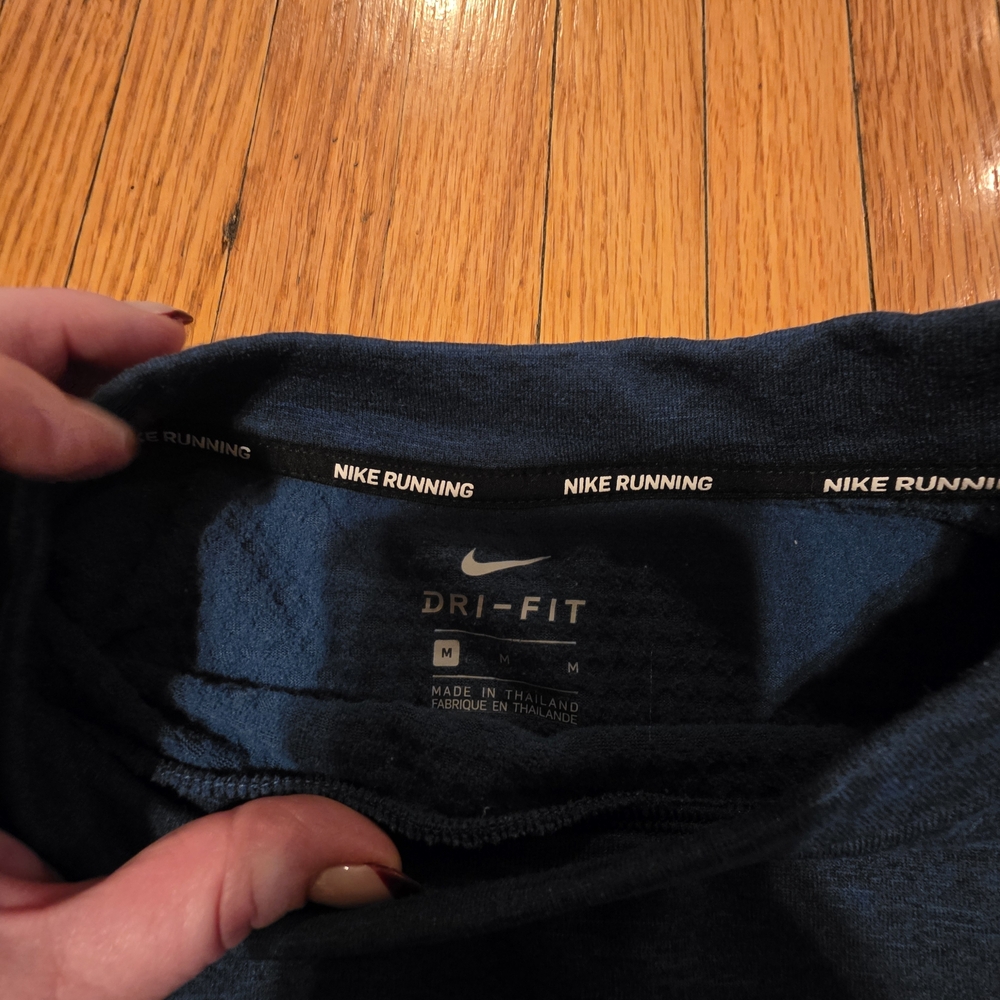 Nike Women's Navy Crewneck Sweatshirt with White Swoosh - Picture 2 of 5